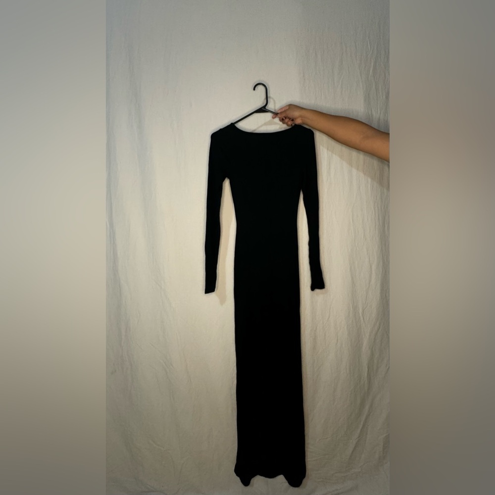Skims Lounge Dress - Picture 3 of 7